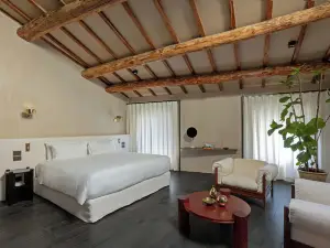 Palazzo Petrvs