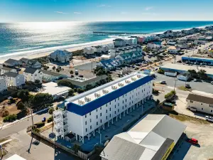 Stunning Ocean Views and Cozy Comfort - Enchanting Surf City Retreat