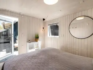 "Ama" - 250m from the sea