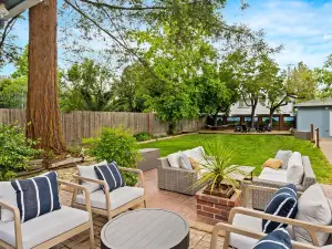 Grape Escape Inn & Suites