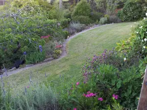 Waterview Gardens B&B