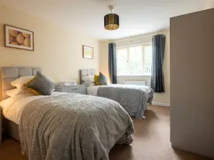 Apartment 4