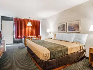 Econo Lodge Jefferson City