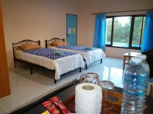 Peace Pool Resort