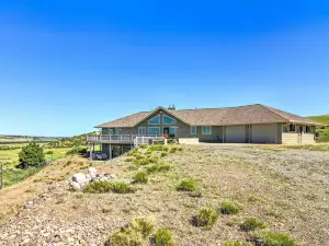 Sunny Big Timber Retreat w/ Spacious Deck!