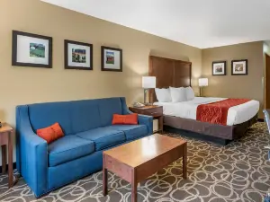 Comfort Inn Dyersville Near the Field of Dreams