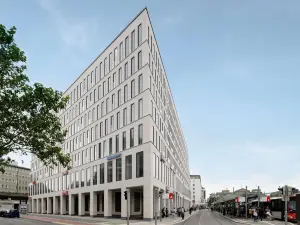 อพาร์ทโฮเทลอดาจิโอ เบรเมิน