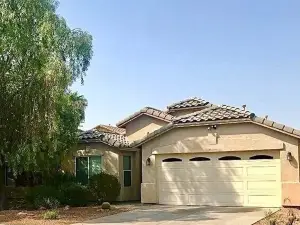 Palmen 4 Bedroom Home
