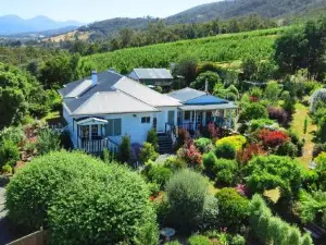 Hillside Bed and Breakfast