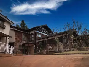 A Private Old Private House with an Open-Air Bath