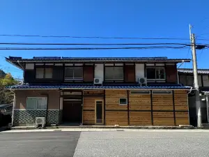 Ayu House