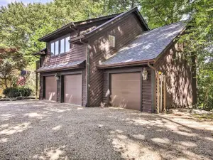 Peaceful Nashville Hideaway Near State Parks!