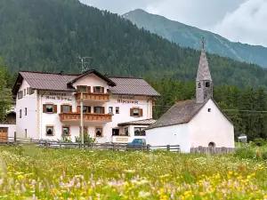 Hotel Restaurant Alpenrose - Hostel