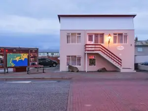 Guesthouse Keflavik by Reykjavik Keflavik Airport