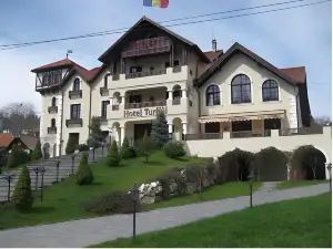 Hotel Turnul