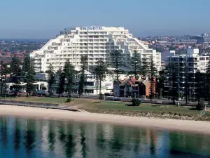 Novotel Sydney Brighton Beach