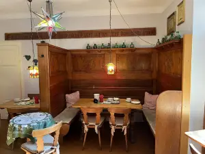 阿諾德別墅飯店