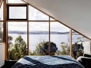 Apollo Bay House