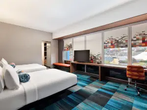 Aloft Seattle Sea-Tac Airport