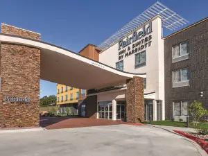Fairfield Inn & Suites Kansas City Shawnee