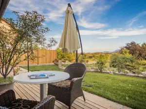 Hotel Pok Garni
