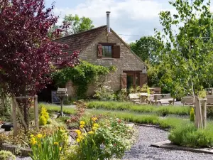 Widbrook Barns