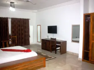 Ibisa Hotel