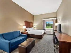 Comfort Inn and Suites - Tuscumbia/Muscle Shoals