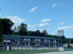 Village Inn on the Lake