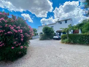 Chambres d'Hôtes le Mas du Bijou Bleu