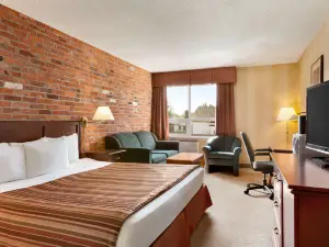 湖濱Travelodge by Wyndham（Travelodge North Bay Lakeshore）