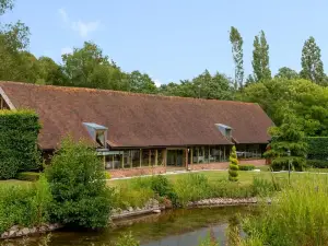 Luxury 3 Bedroom Barn Conversion - Canterbury