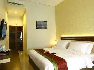 The Gambir Anom Hotel Resort & Convention