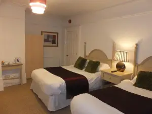 Jessamine House Hotel