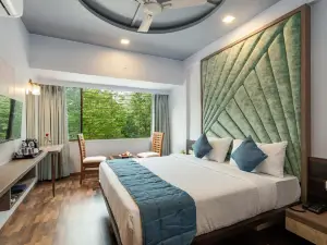 Emerald Retreat