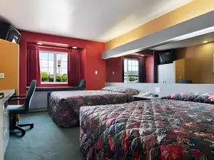 Microtel Inn & Suites by Wyndham Clarksville