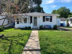 Beautiful Bourbonnais Rental