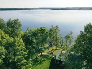 Cozy Vintage Cabin on Lake Pokegama & Mtb Trails