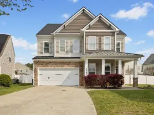 Charming Raleigh Retreat: Central, Connected & Close to I-540!