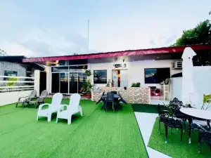 Estrada Private Beach House