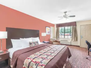 Days Inn by Wyndham Rayville