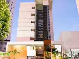 布里薩斯風格公寓