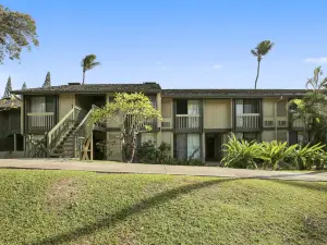 Turtle Bay Protea ta-189367910401 1 Bedroom Condo by RedAwning