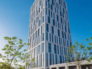 โรงแรมซตัดท์ เลอร์รัค