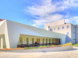 Anna Hotel