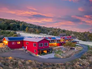 Quiet Mind Mountain Lodge, Retreat & Spa