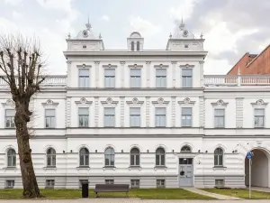 Roze Kurmajas Apartments