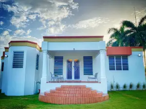 Luxury Villa w/ Private Jacuzzi & Massage Included