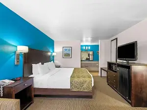 Best Western Delhi Inn