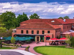 แซงต์จอห์นส์รีสอร์ท